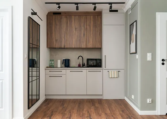 Krasinski Garden Elegant By Bookinghost Warsaw